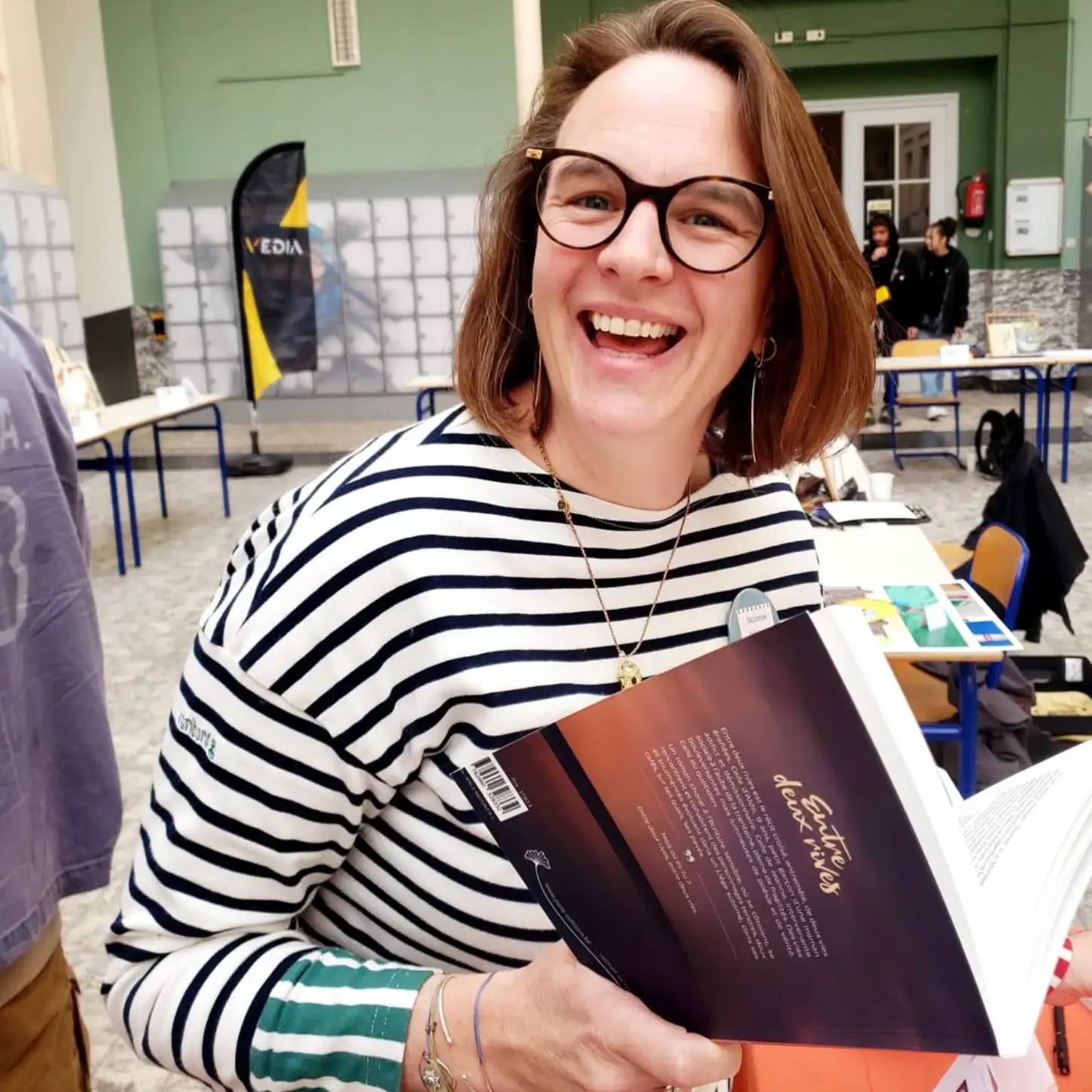 Suzanne-Aubinet-Entre-Deux-Rives Photo - Suzanne Aubinet - Entre deux rives